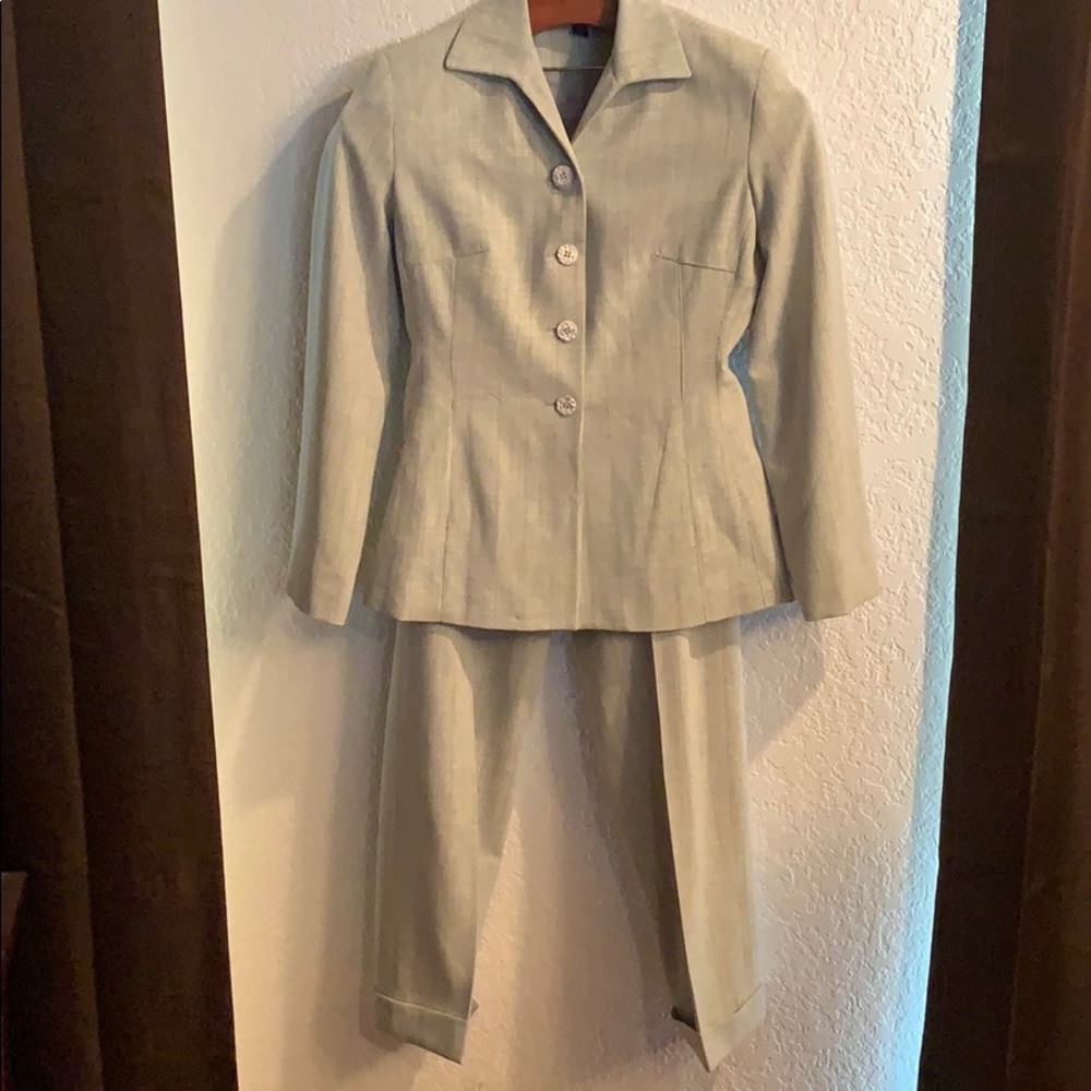 Larry Levine Signature Pants Suit